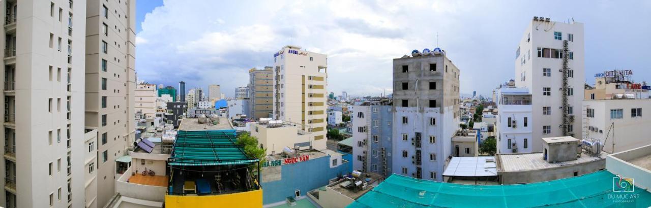Azure Hotel Da Nang - Beach Exterior photo